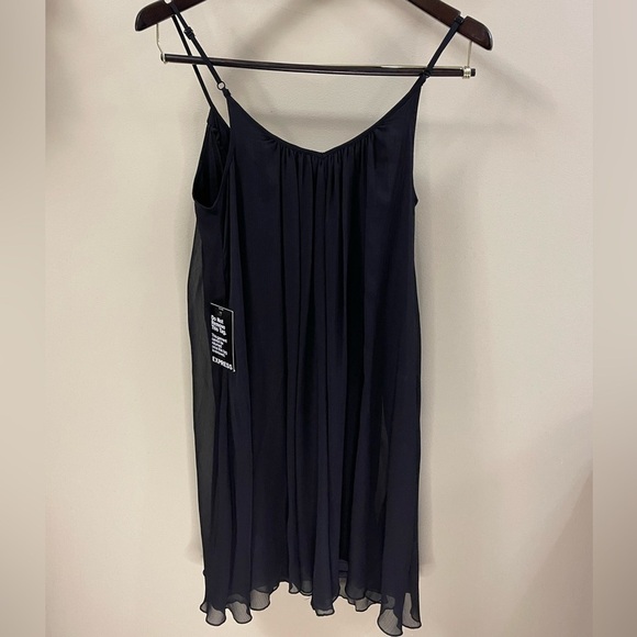 Express Embellished Flowy Mini Dress NWT Size Small - Picture 2 of 8